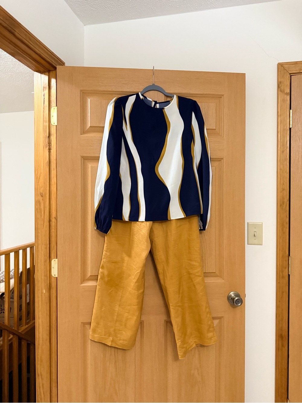 Wide Leg Pants in Mustard with Navy Patterned Top